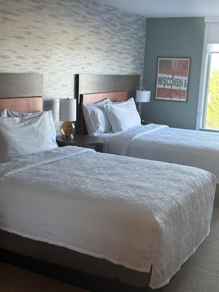 Home2 Suites By Hilton Racine photo 3