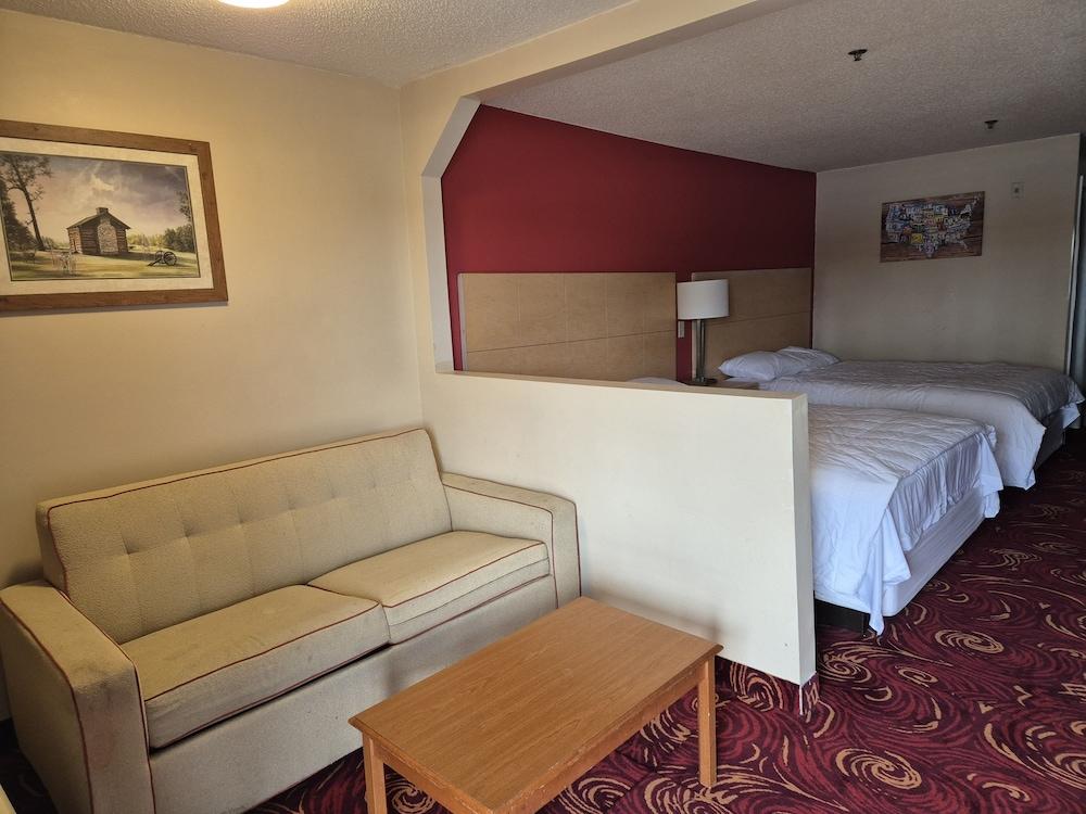 General Bragg Inn & Suites Chickamauga photo 15