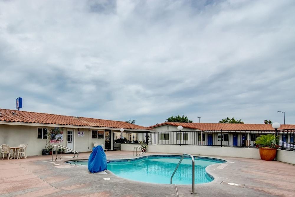 Motel 6 Manteca, CA photo 21