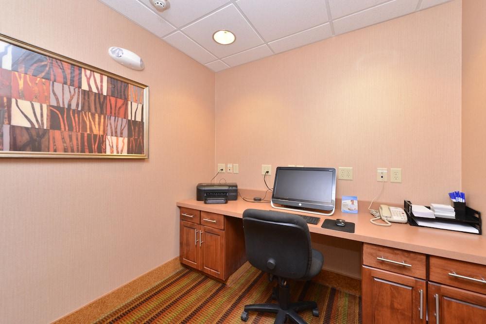 Holiday Inn Express Rawlins by IHG photo 21