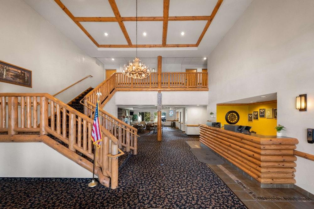 Rodeway Inn & Suites Tomahawk photo 25