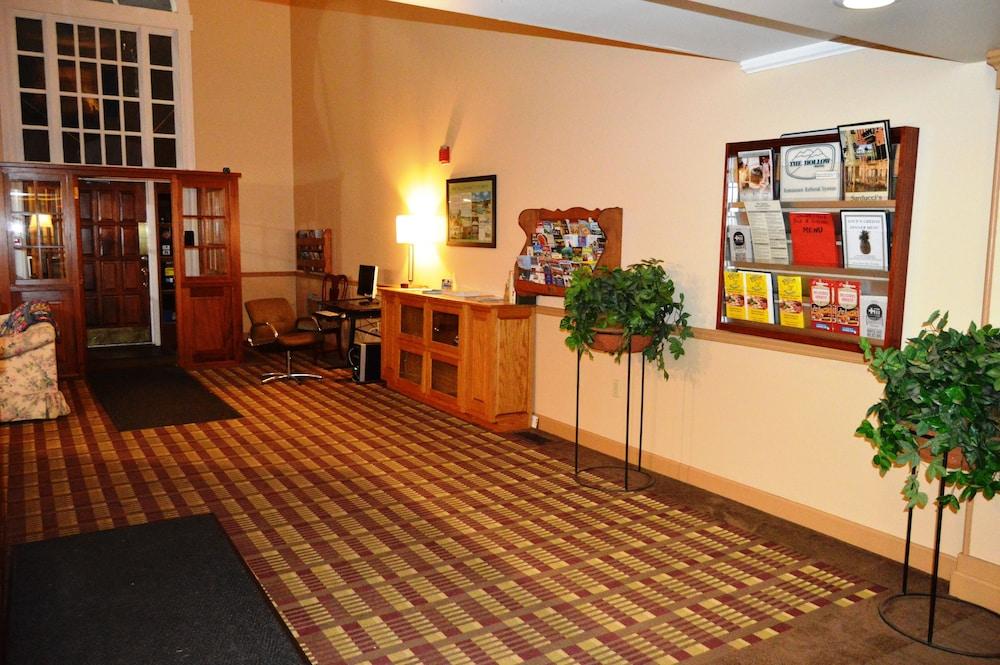 New World Inn photo 2