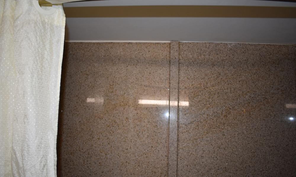 MHO Hotel Bordentown photo 20