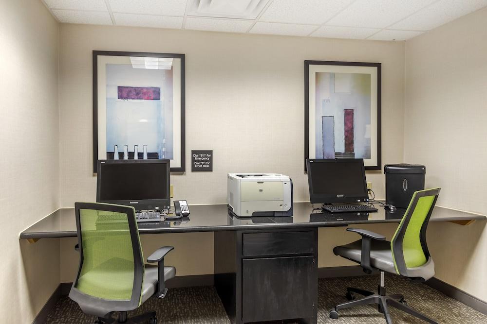 Comfort Inn Plano-Dallas photo 35