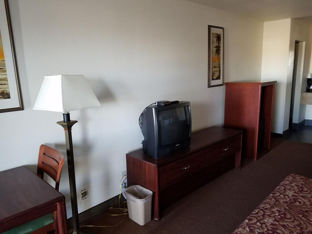 Sahara Inn photo 5