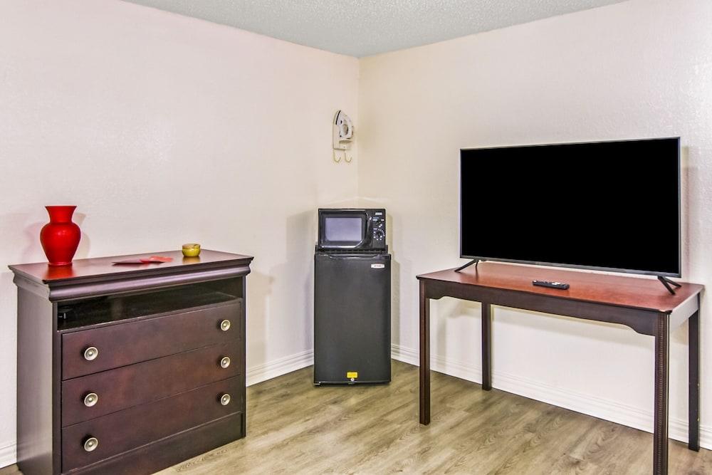 OYO Hotel Killeen photo 16