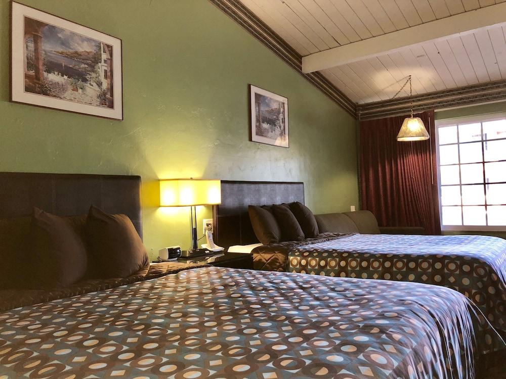 Stardust Inn photo 48