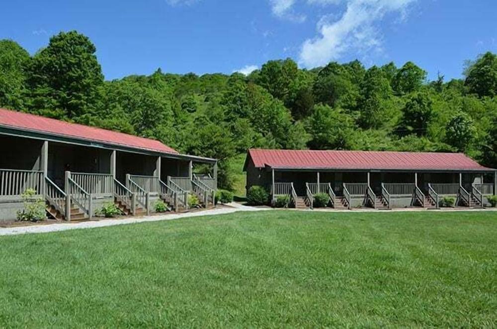 Mountain Lake Lodge photo 19