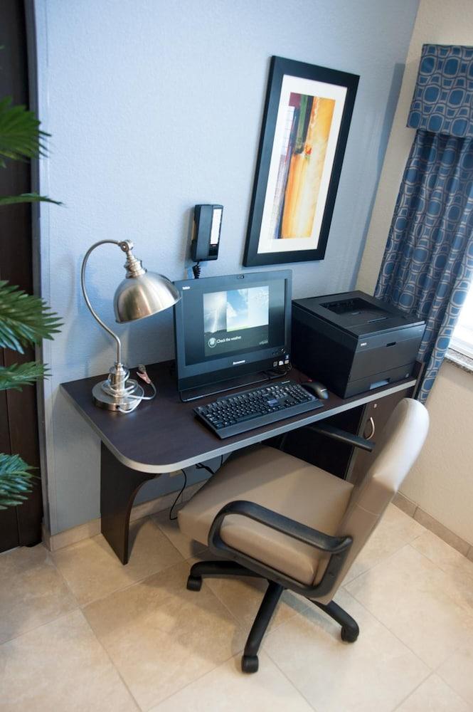 WeStay Suites - Belle Chasse photo 4