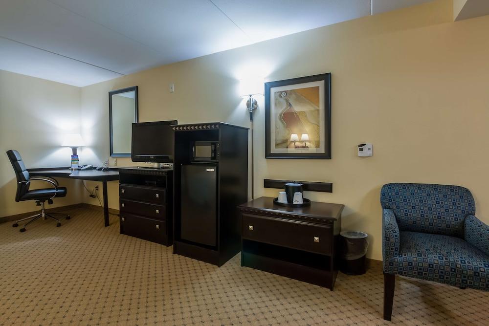 Hampton Inn & Suites Mt. Juliet photo 36