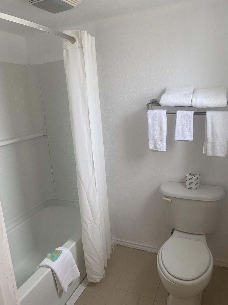 Welcome Inn photo 15