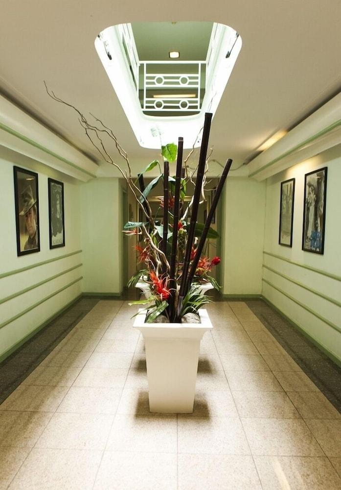 Hollywood Celebrity Hotel photo 39