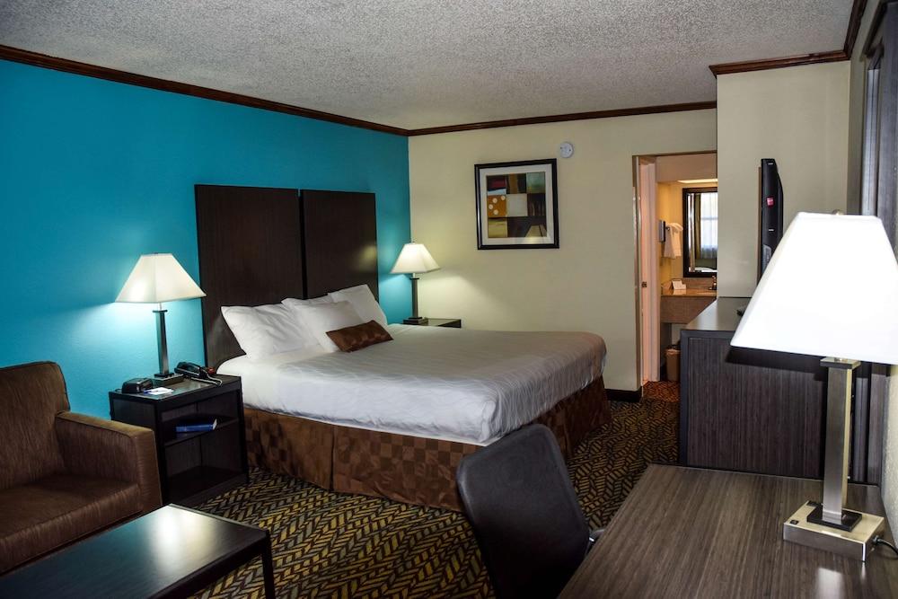 Best Western Fairwinds Inn photo 5