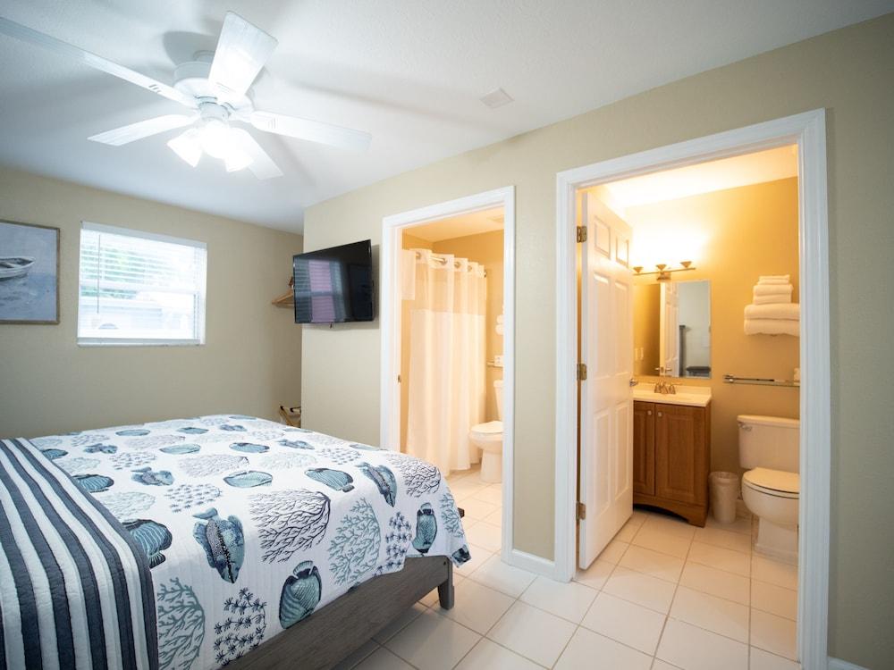 Caribbean Shores Waterfront Resort photo 12