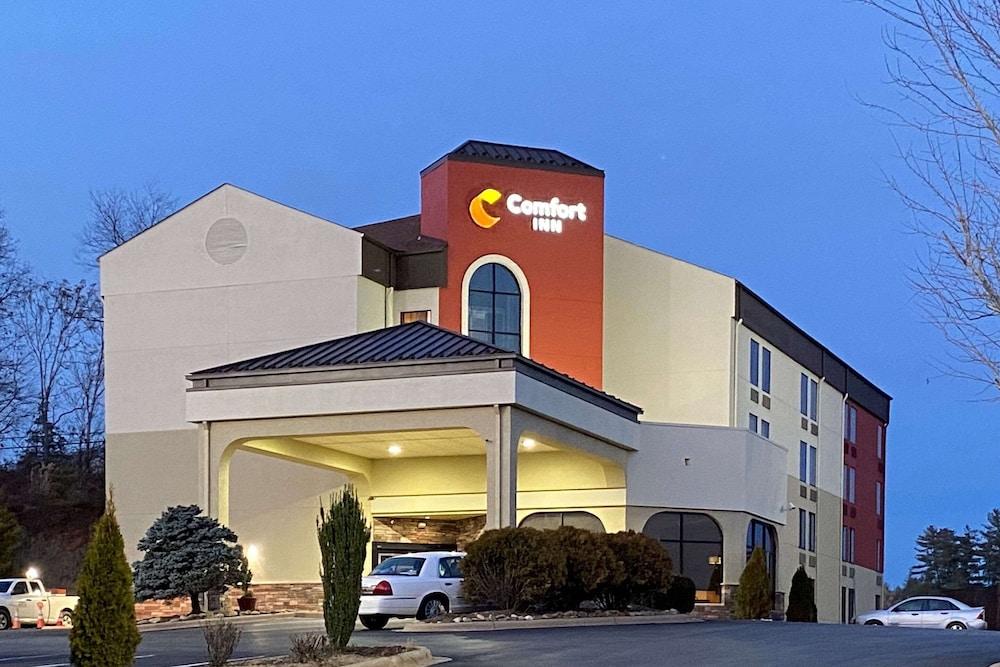 Comfort Inn North of Asheville photo 36