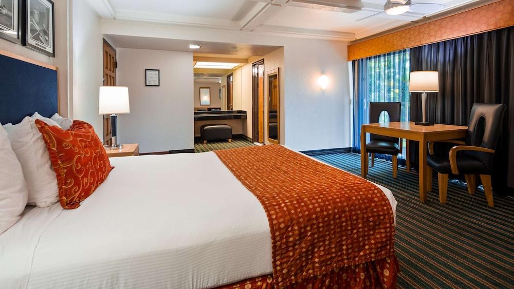 Best Western Pine Tree Motel photo 13