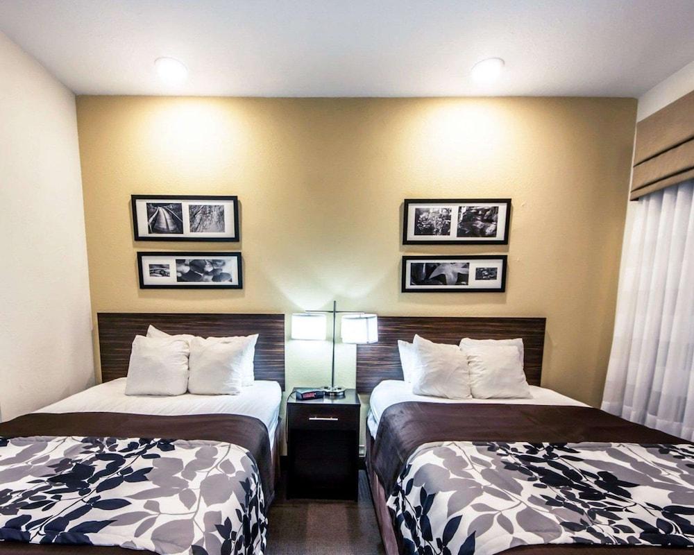 Sleep Inn & Suites Guthrie - Edmond North photo 17