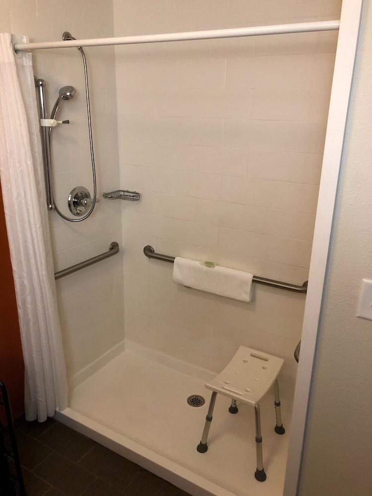 Sleep Inn Cartersville - Emerson Lake Point photo 15