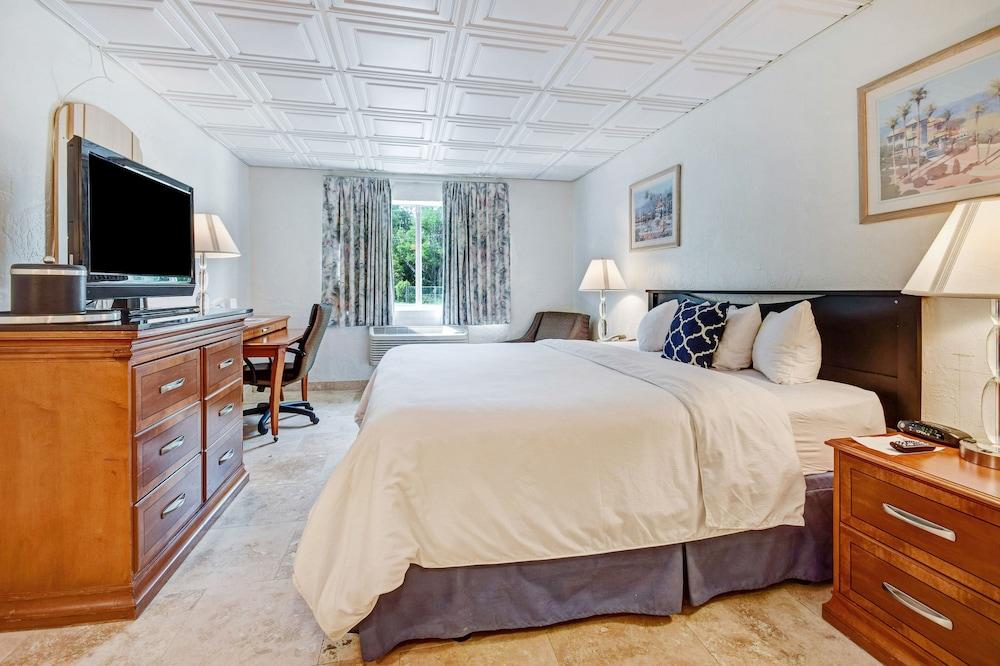 Key Largo Inn photo 6