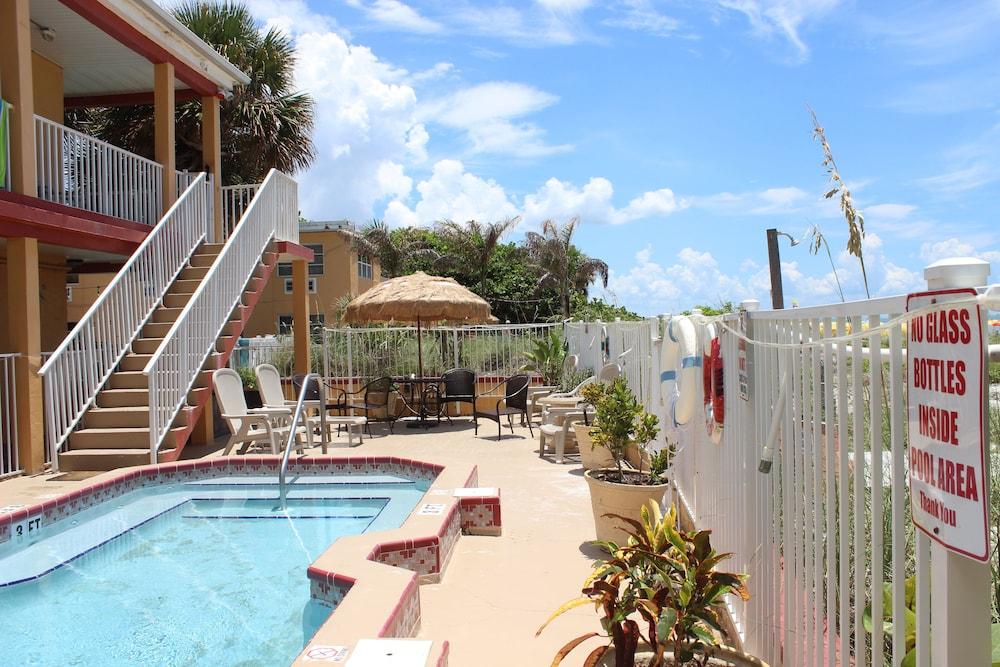 Schooner Hotel photo 26