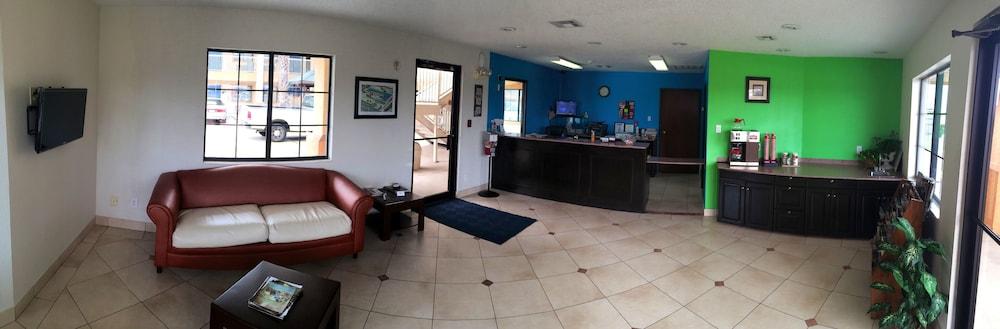 Executive Inn photo 11