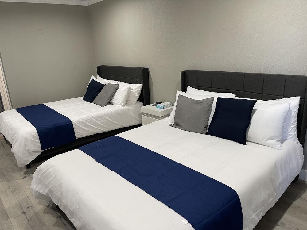 Omeo Suites photo 2