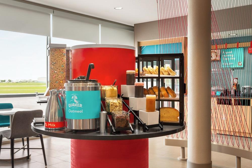 avid Hotel Bellefonte by IHG photo 25