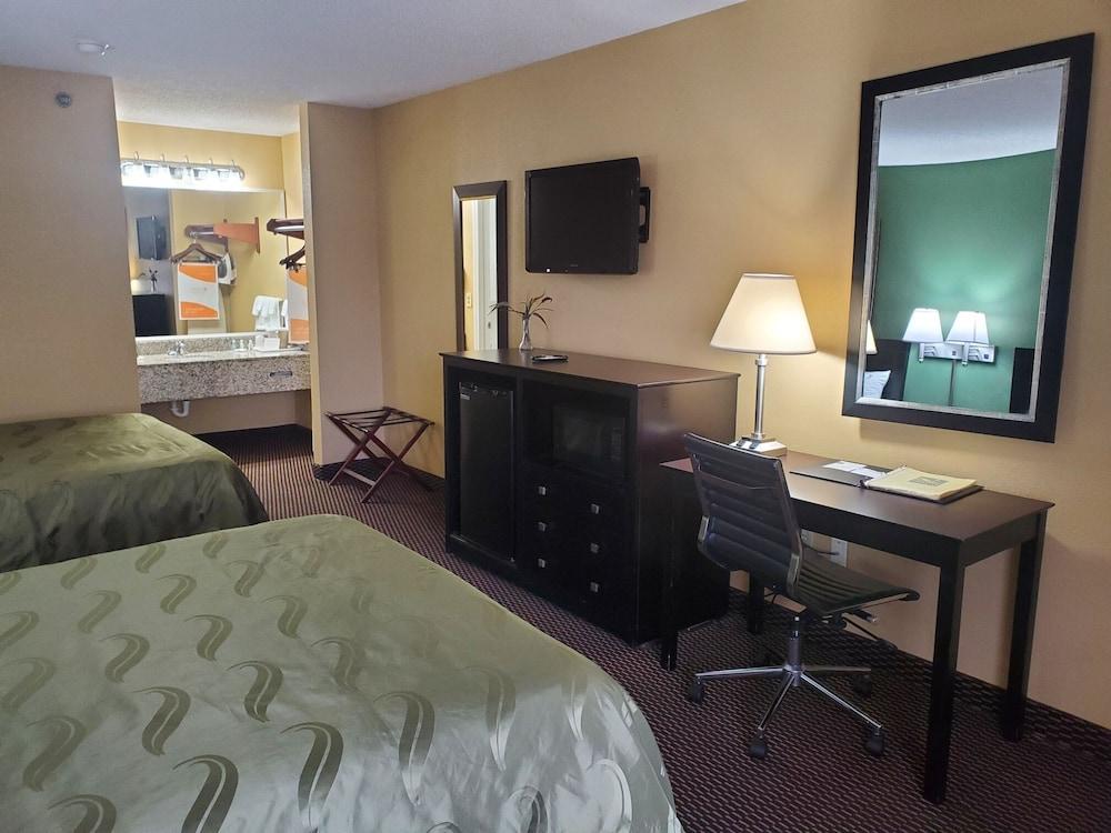 Quality Inn Andrews photo 14