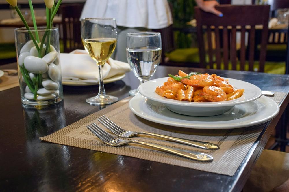 Seacoast Suites on Miami Beach photo 90