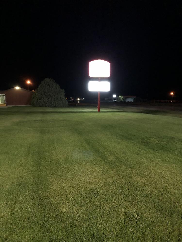 Trade Winds Motel photo 21