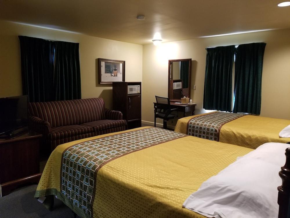 Classic Inn photo 3