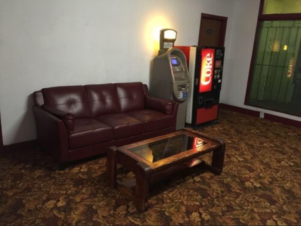 Hollywood Roxy Hotel photo 14