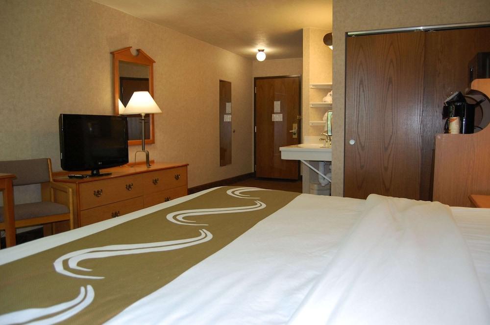 Quality Inn photo 5
