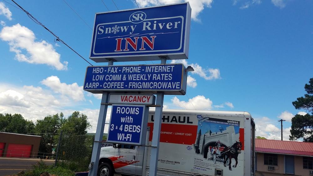 Snowy River Inn photo 14