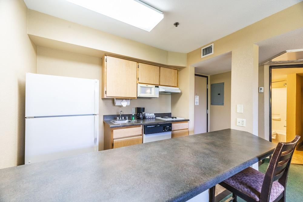Metro Chandler Extended Stay photo 15