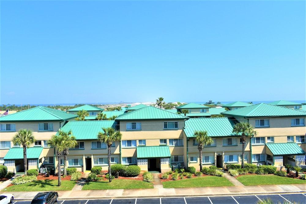 Destin West Vacations photo 9