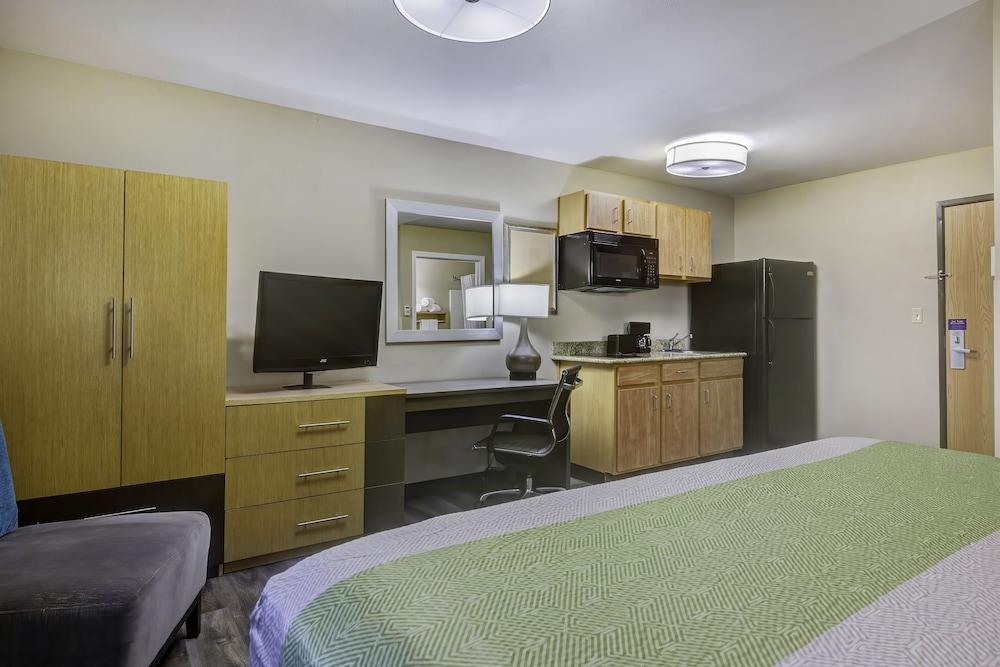 Studio 6 Lenexa, KS - Overland Park photo 9