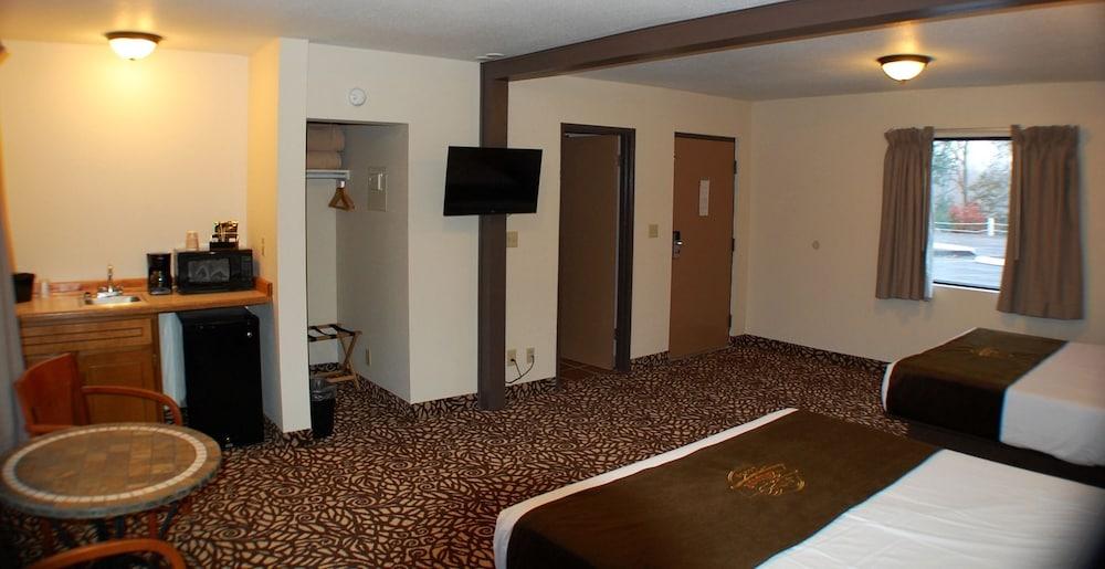 Alpine Lodge & Resort Burkesville photo 3
