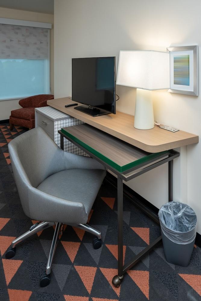 Holiday Inn NW Houston Beltway 8 by IHG photo 40