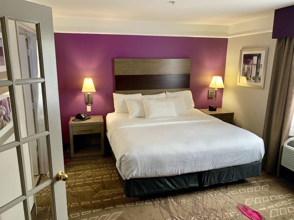 Kemah Edgewater Hotel, SureStay Collection by Best Western photo 8