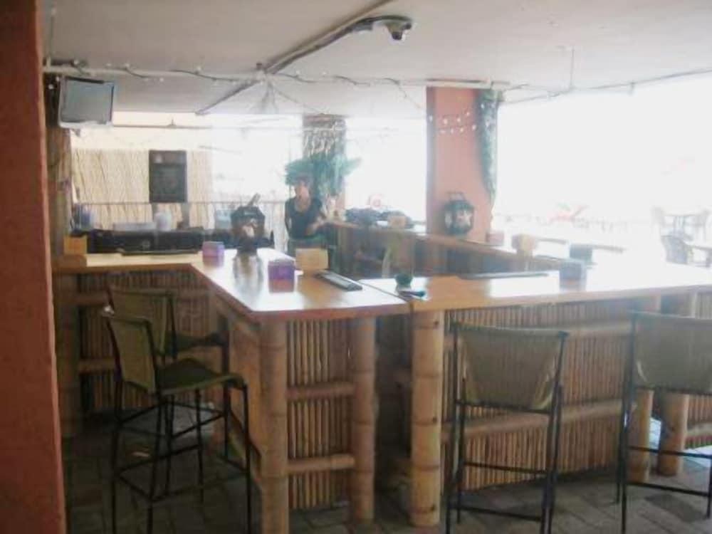 Beso Del Sol Resort photo 37