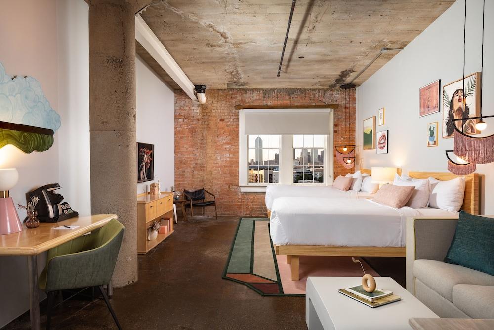 Canvas Hotel Dallas photo 17