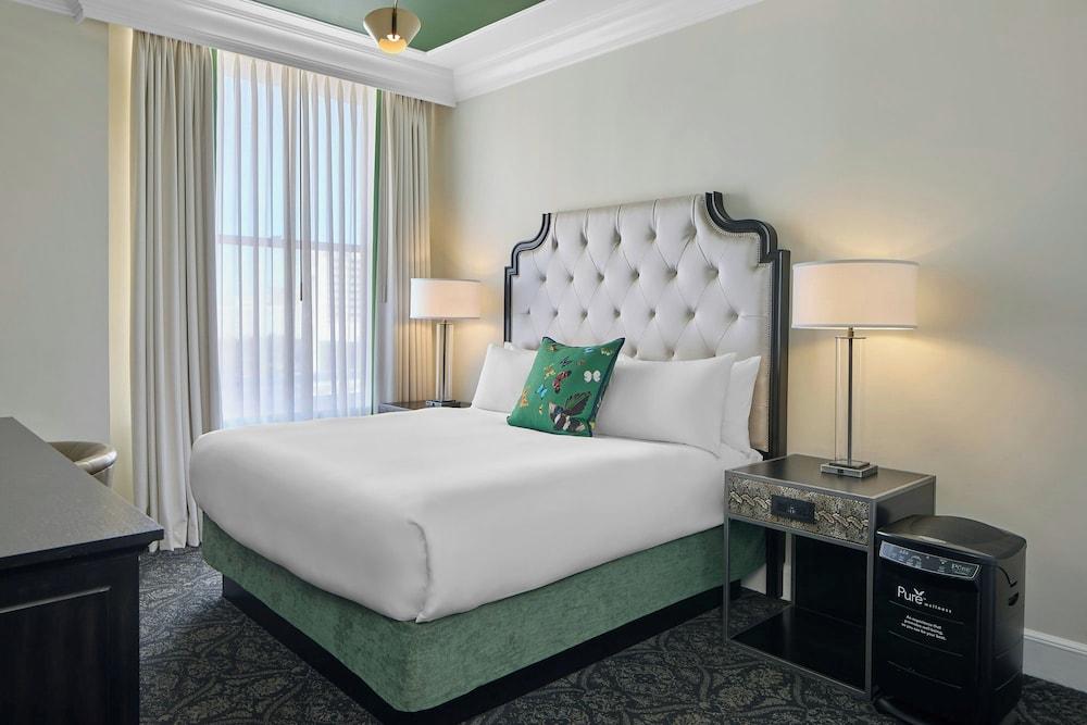 Le Pavillon, New Orleans, a Tribute Portfolio Hotel by Marriott photo 7
