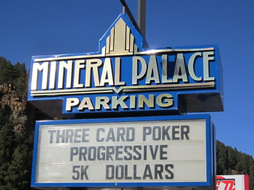 Mineral Palace Hotel & Casino photo 61