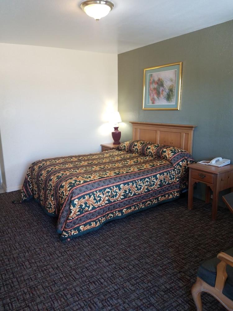 Parkway Inn Eugene photo 7