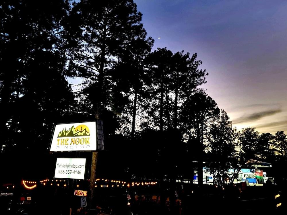 The Nook Pinetop photo 4