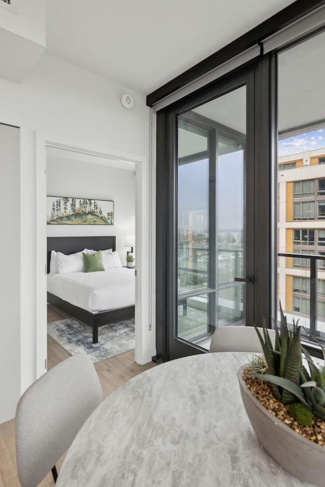 Placemakr Buzzard Point photo 66