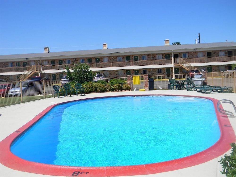 Americas Best Value Inn Stephenville photo 21