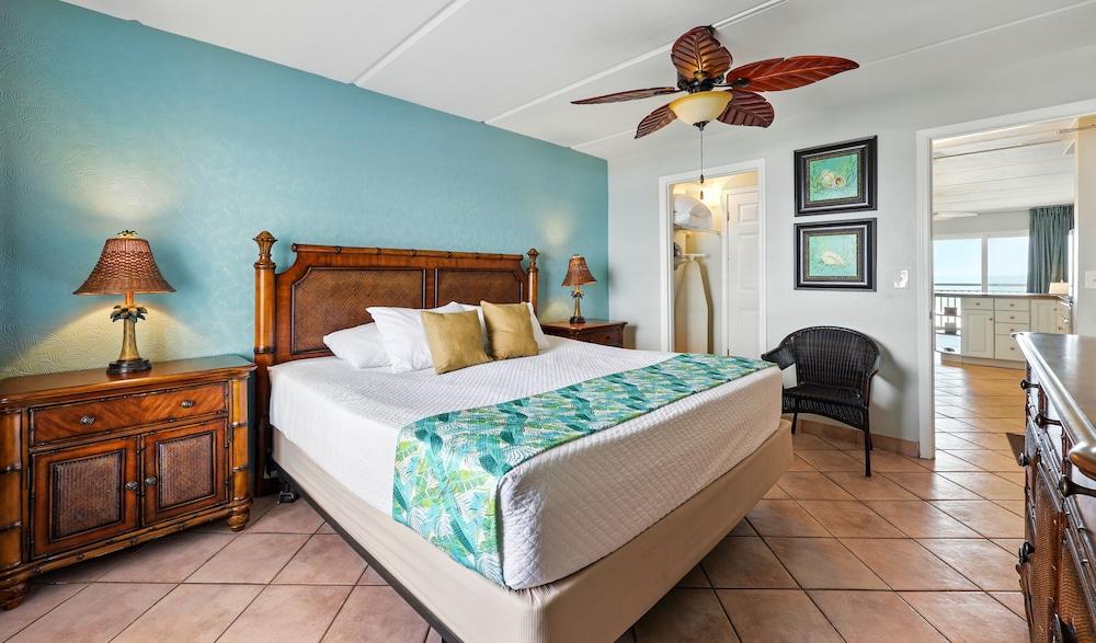 Beacher's Lodge Oceanfront Suites photo 63