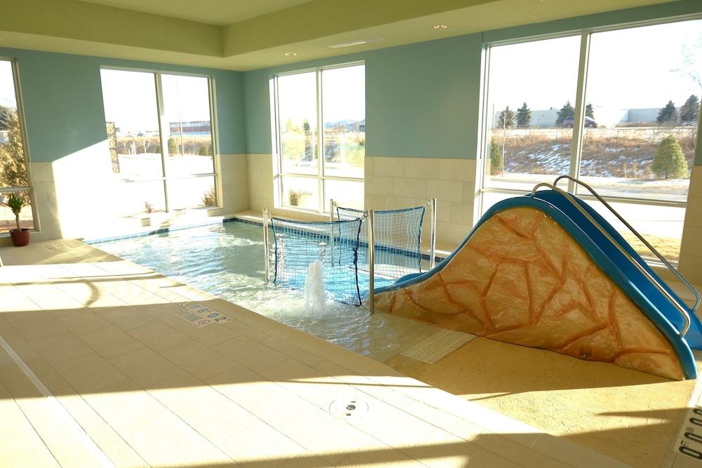 Holiday Inn Express & Suites Onalaska La Crosse Area by IHG photo 16
